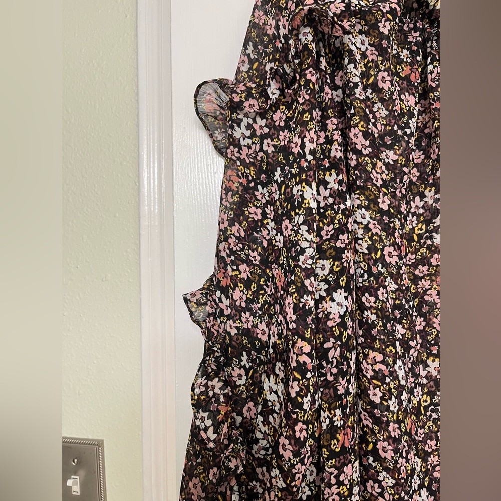 Terra & Sky 2X Floral Blouse 🌸 - Picture 2 of 8